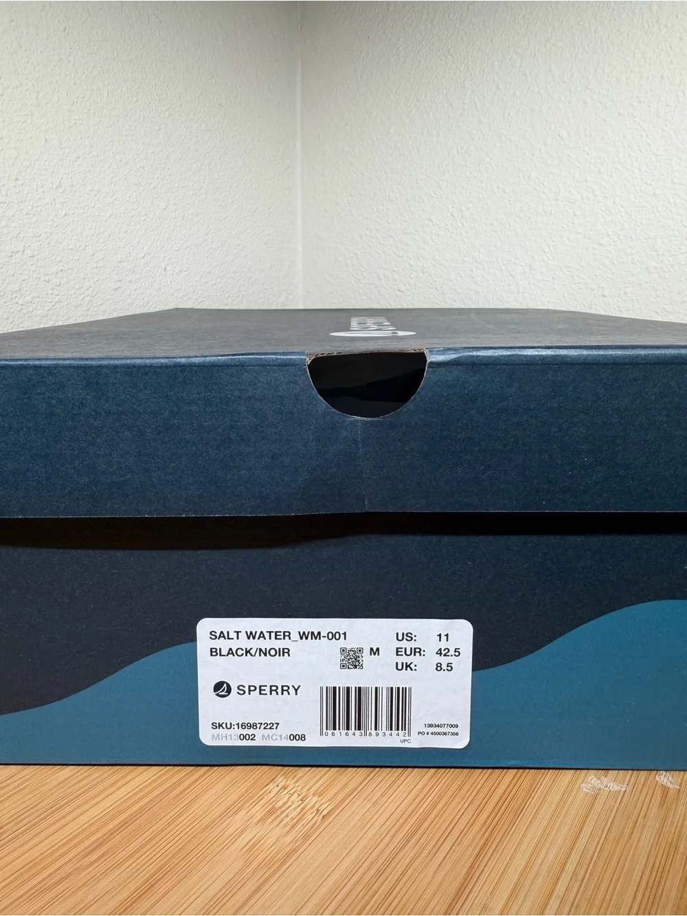 Sperry new box